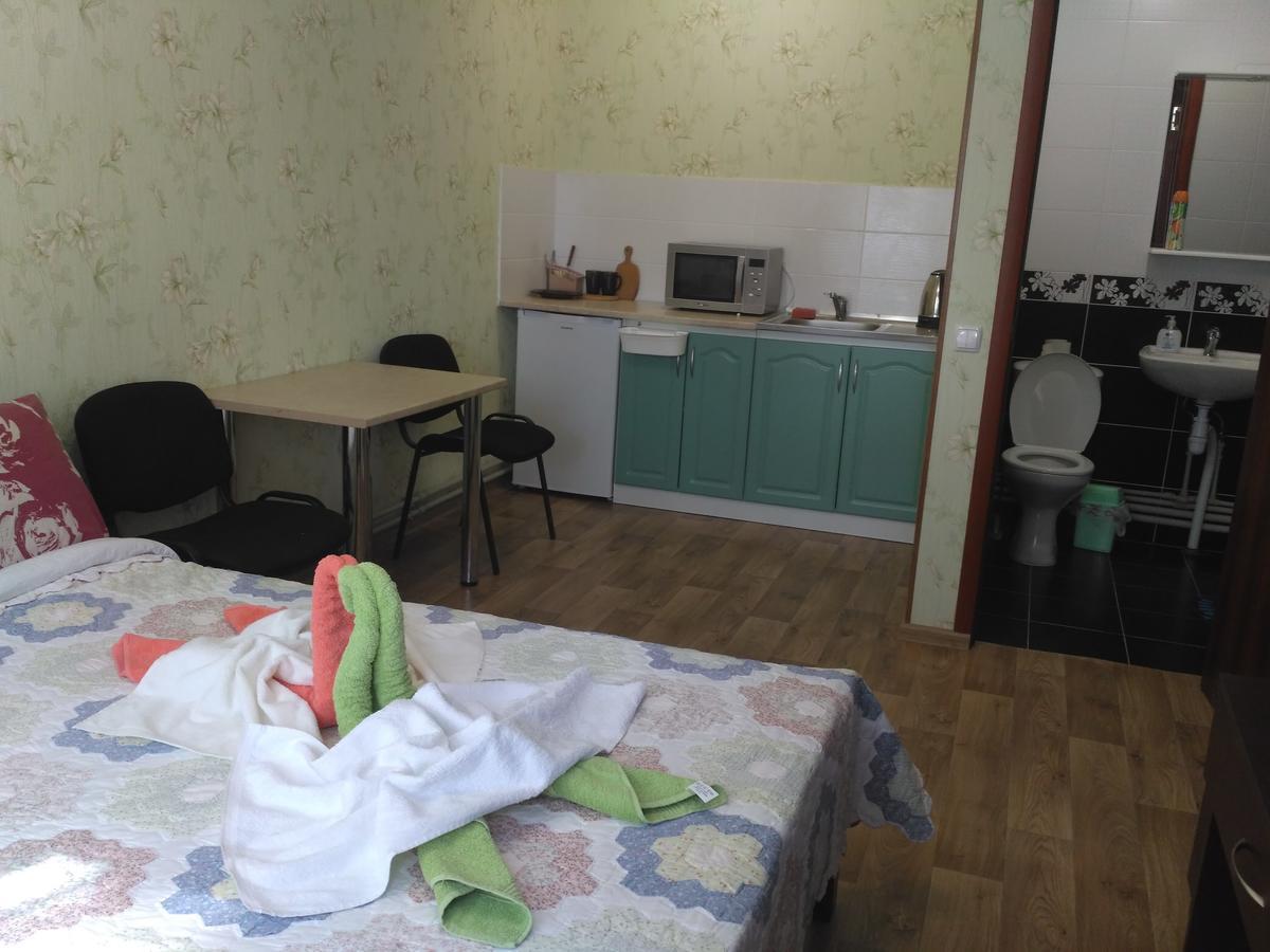 Guest House Orchid Kropyvnytsky Extérieur photo