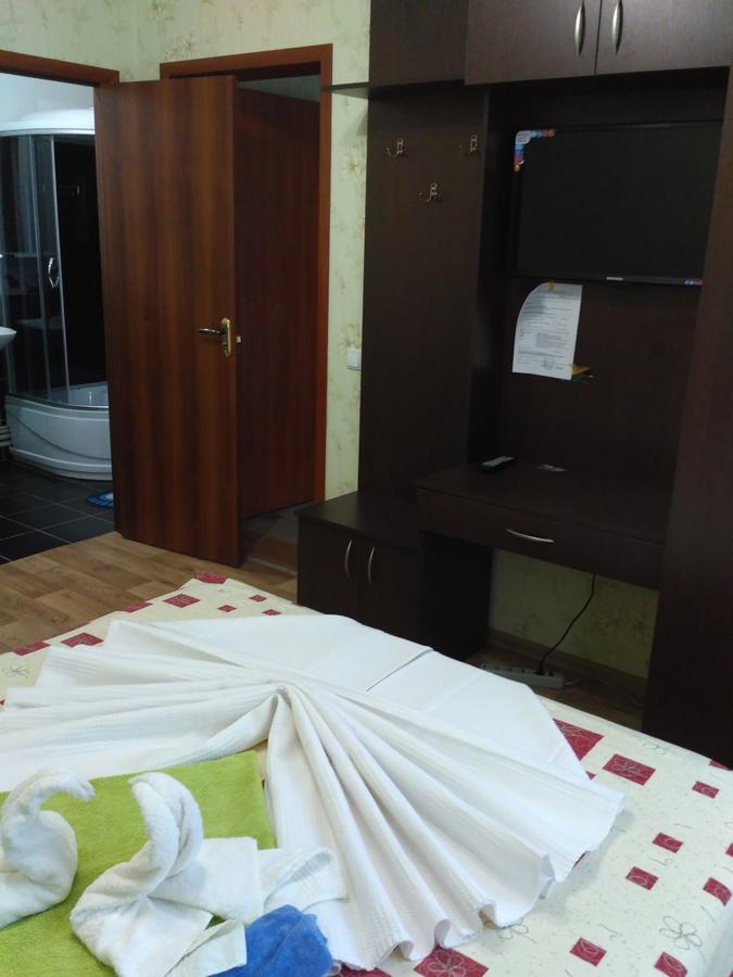 Guest House Orchid Kropyvnytsky Extérieur photo